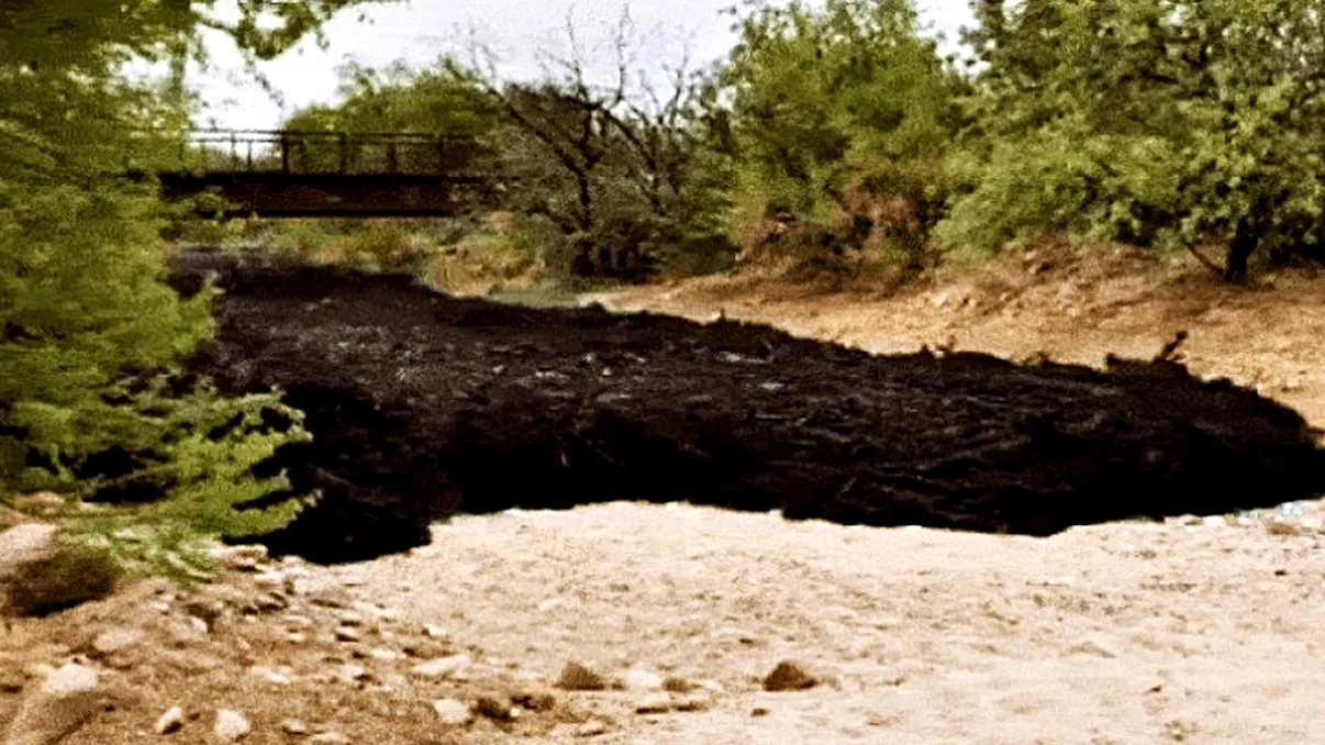 Fenomen incredibil. Oamenilor de știință nu le-a venit să creadă când au văzut acest râu