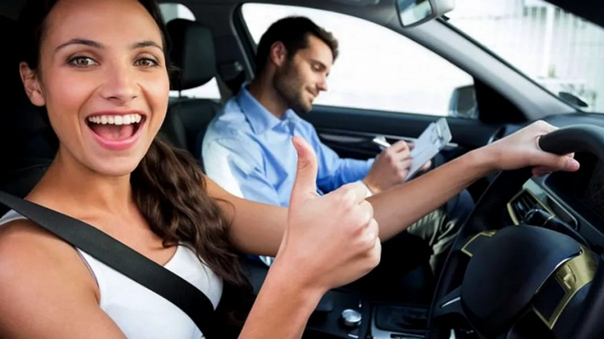 Atenție, șoferi. Ce trebuie să faci dacă ai RCA online. Poliția nu iartă