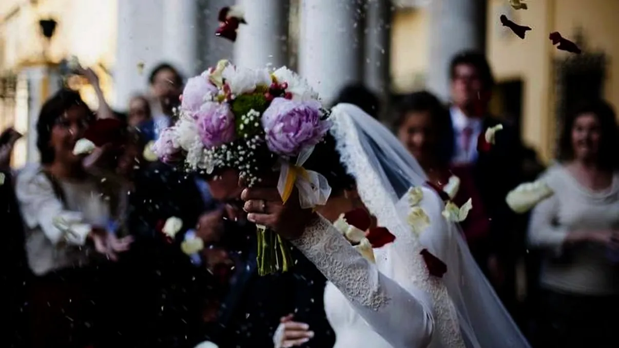 Se întâmplă cu nunțile și botezurile în România. Nu au voie să facă asta invitații, sub nicio formă