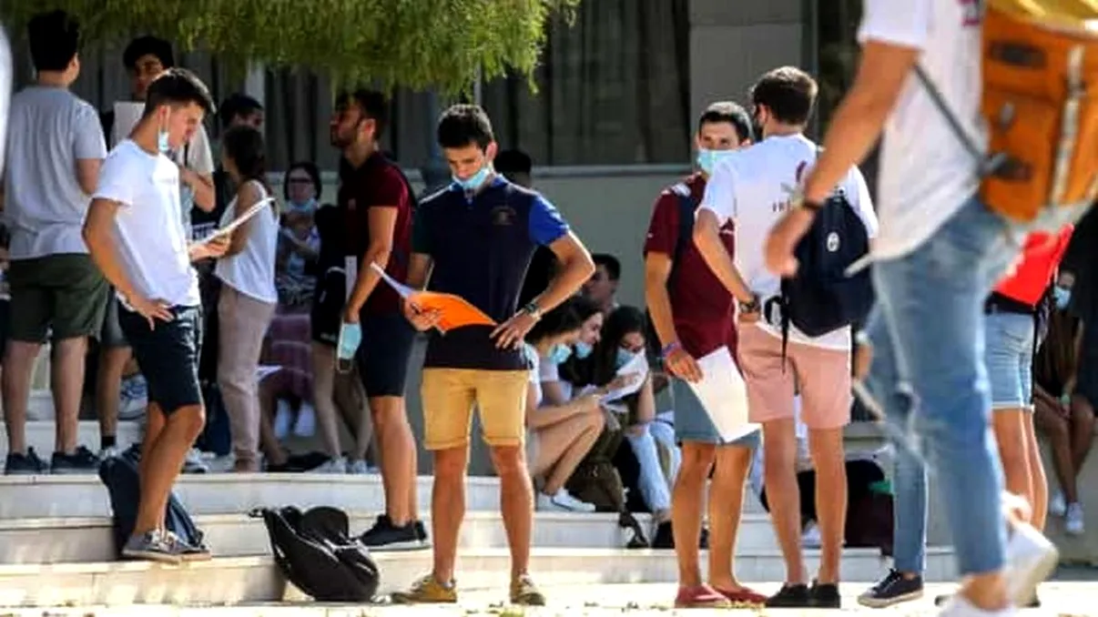 Liceele din România unde s-a intrat cu cele mai mari medii. Surpriza din top