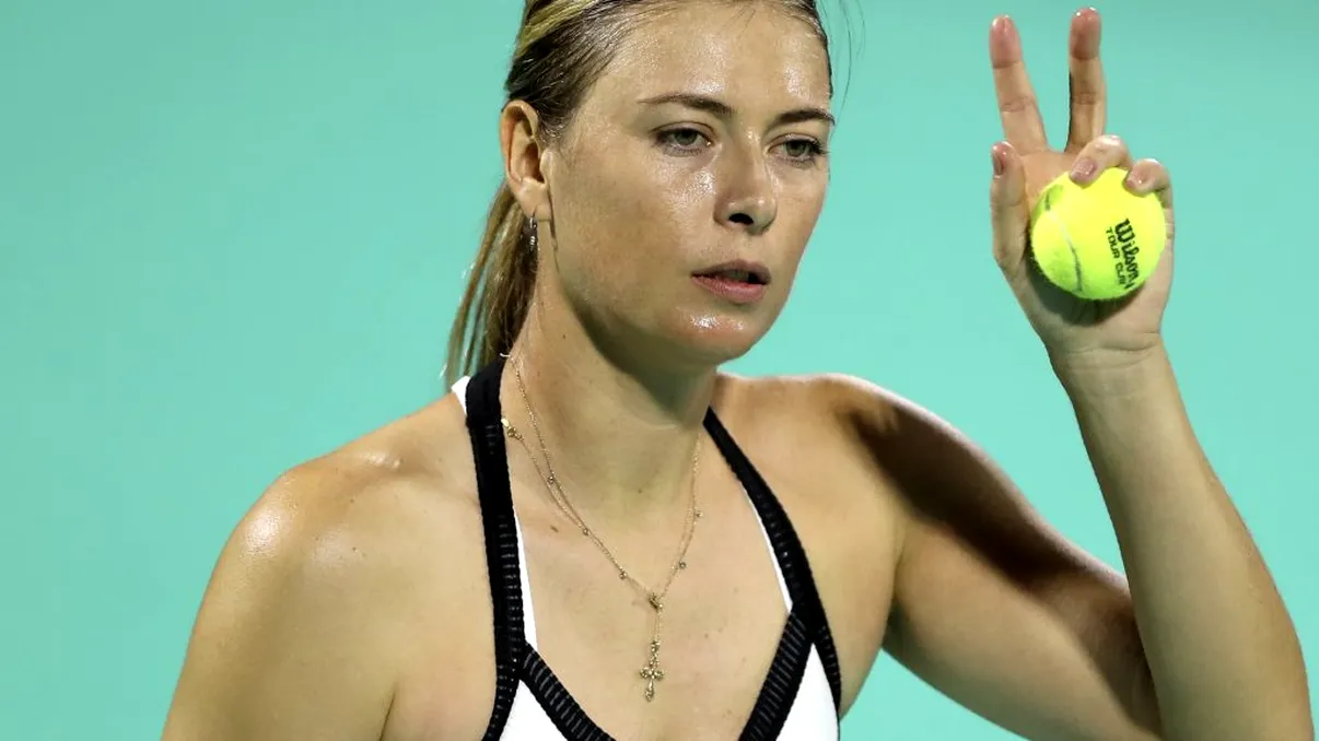 Maria Sharapova, în costum de baie! Arată demențial după ce s-a lăsat de tenis