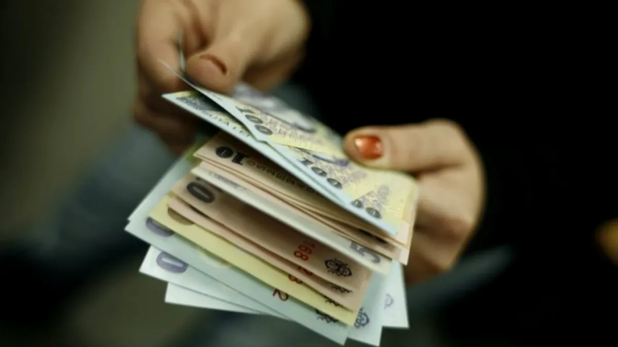 Cea mai nouă escrocherie care te costă scump. Cum poți fi păcălit foarte ușor