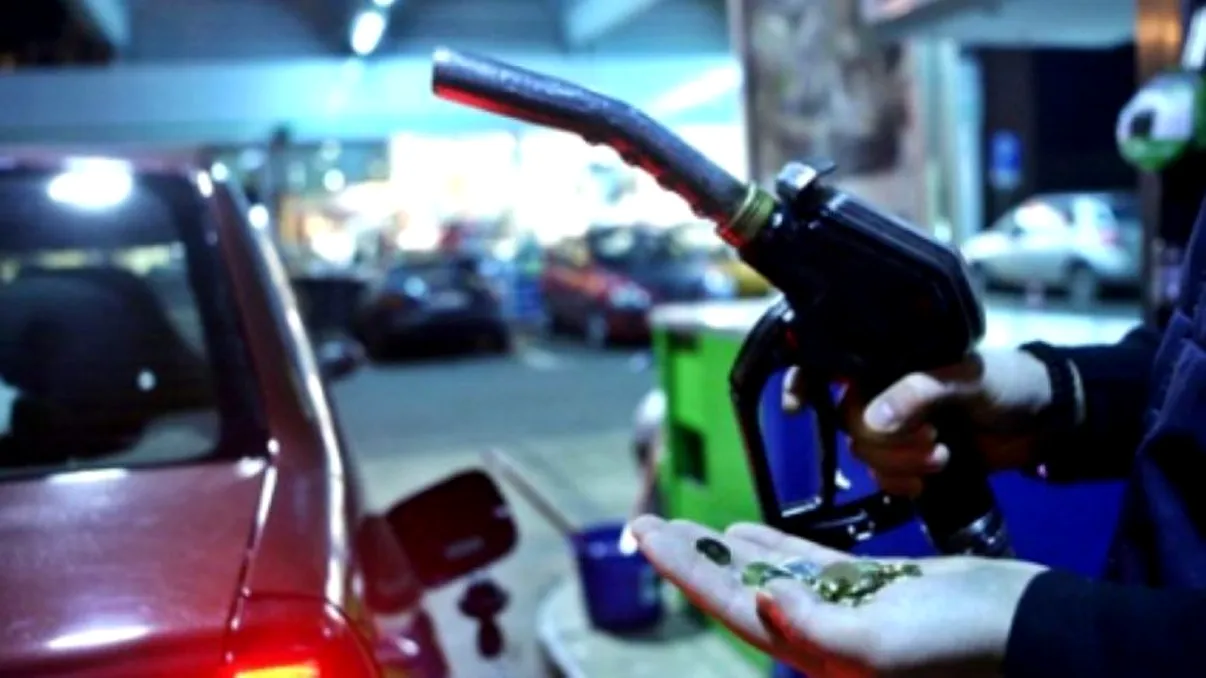 Toți șoferii care merg pe litoral trebuie să știe. Ce prețuri sunt la benzină și la motorină