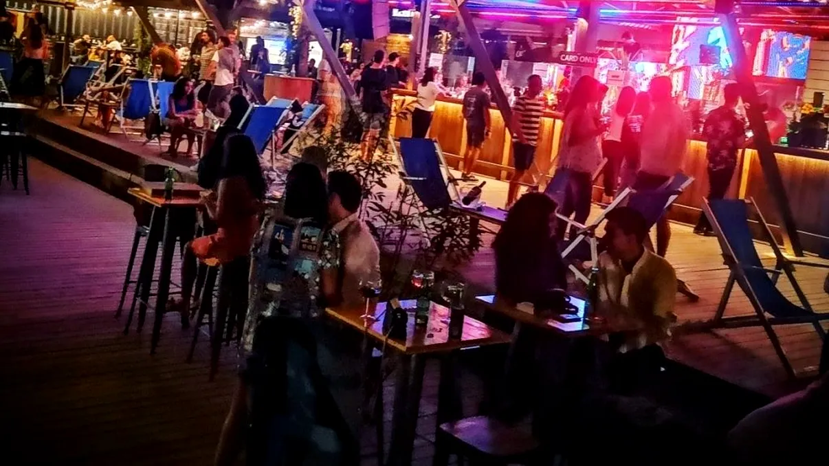 DOCUMENT Care sunt zonele unde se limitează programul barurilor și teraselor