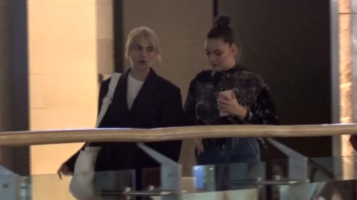 Sora Lidiei Buble, victima bullyingului în România! Tânăra a povestit prin ce calvar trece acum