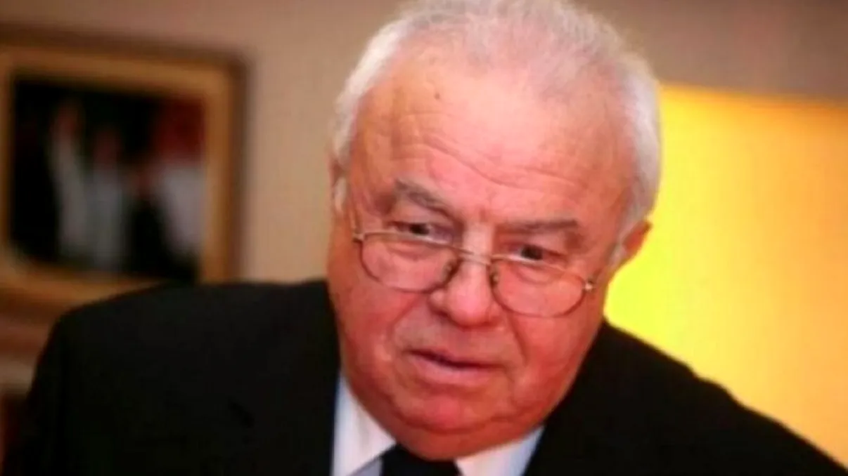 Alexandru Arșinel trece prin momente grele. S-a operat la ochi
