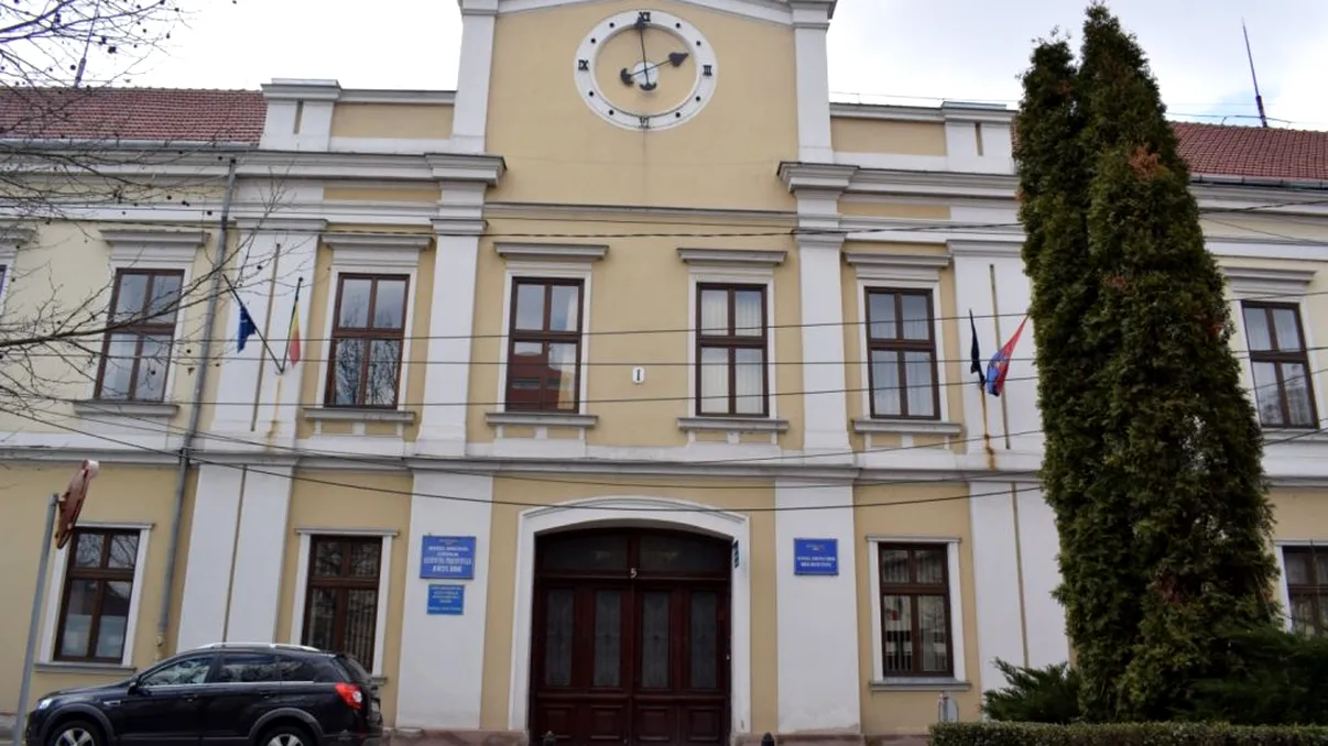 Județul din România în care prefectul a demis 175 de primari şi consilieri. Ce descoperire a făcut