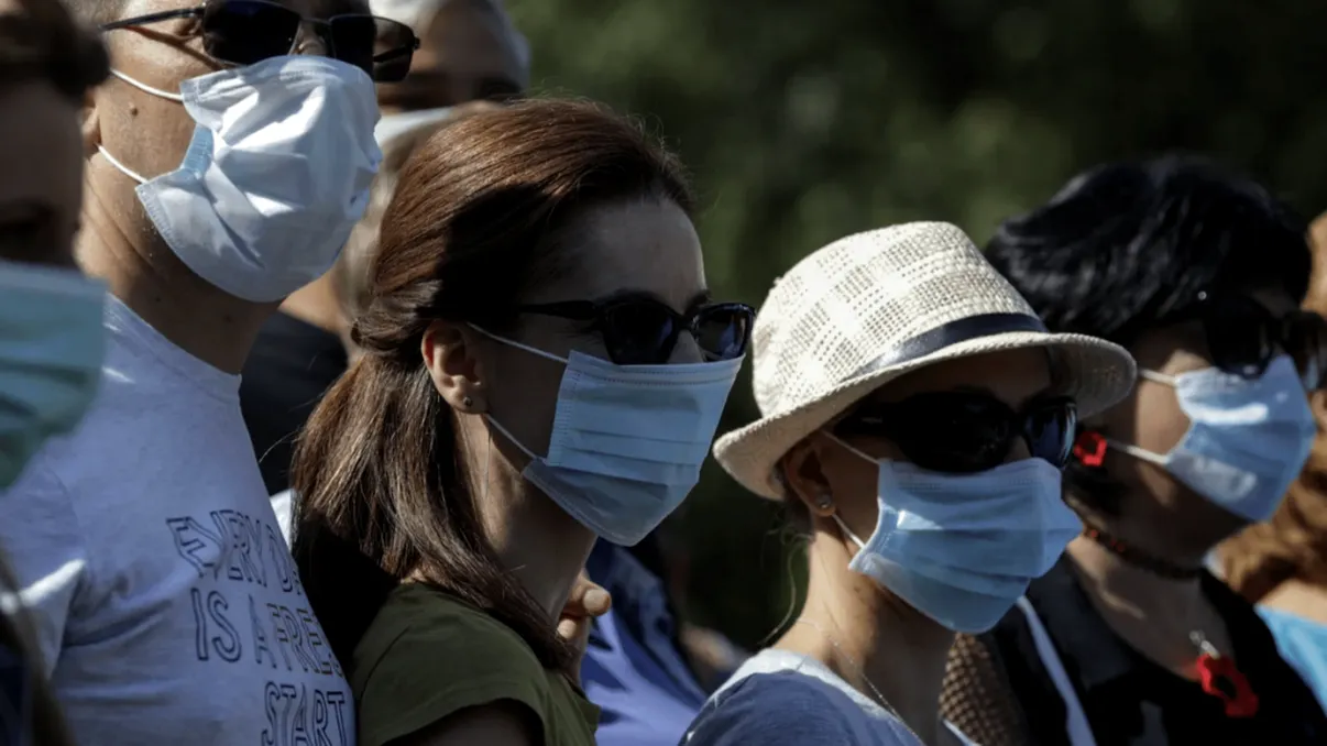 Vedeta care și-a speriat fanii cu imaginea asta! Puțini au recunoscut diva de sub mască