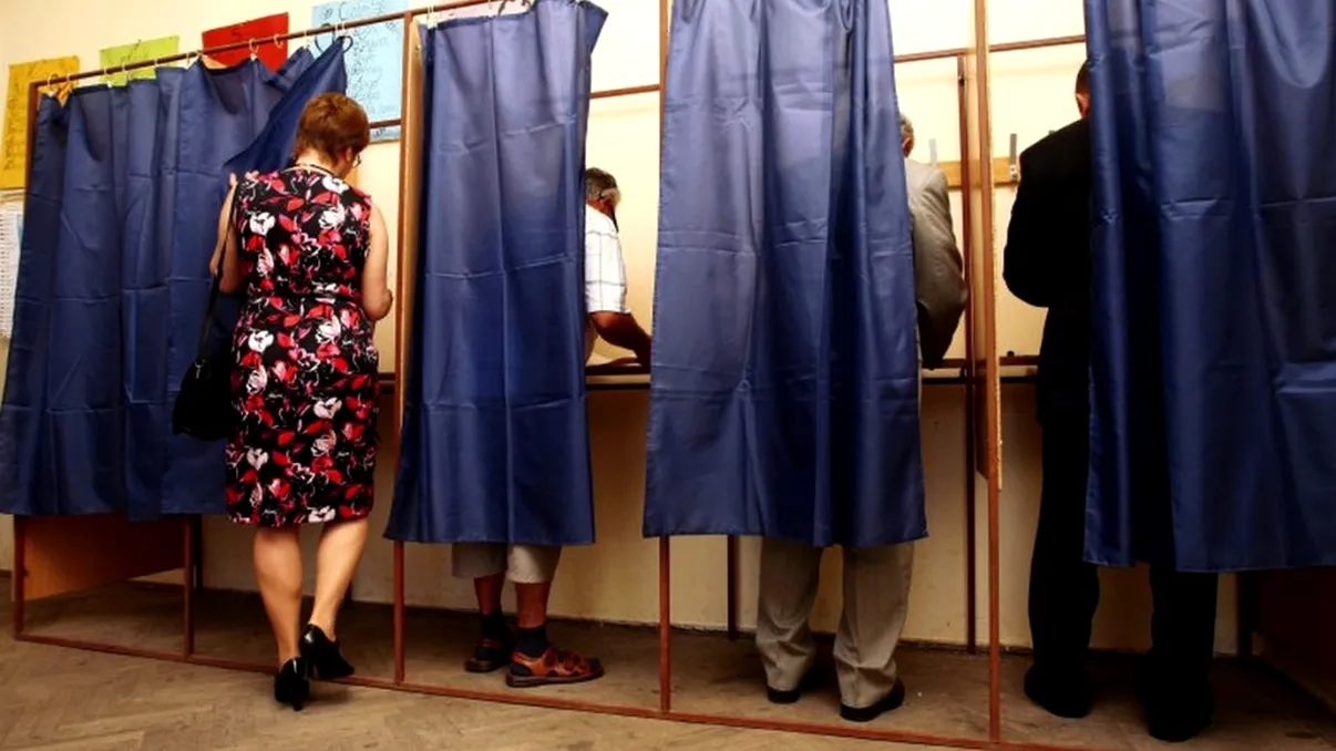 Ce program au secțiile de votare azi, 27 septembrie. Ce a răspuns BEC la solicitarea MAI de a prelungi orarul