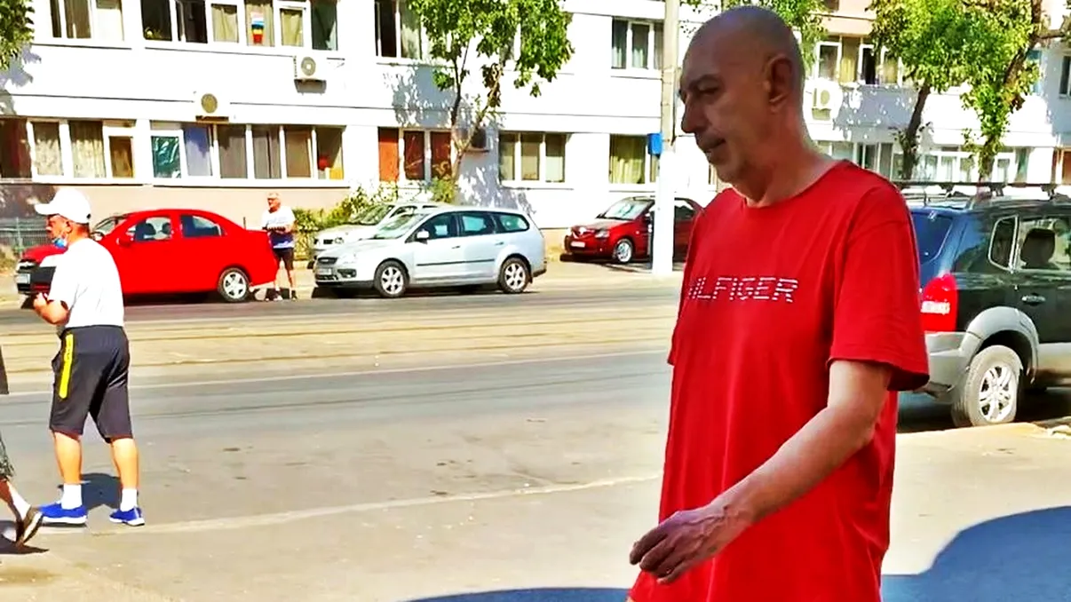 „Un psihopat de vârf în România“. Cum a fost filmat guru Giuseppe că racolează fete, totul sub ochii polițiștilor