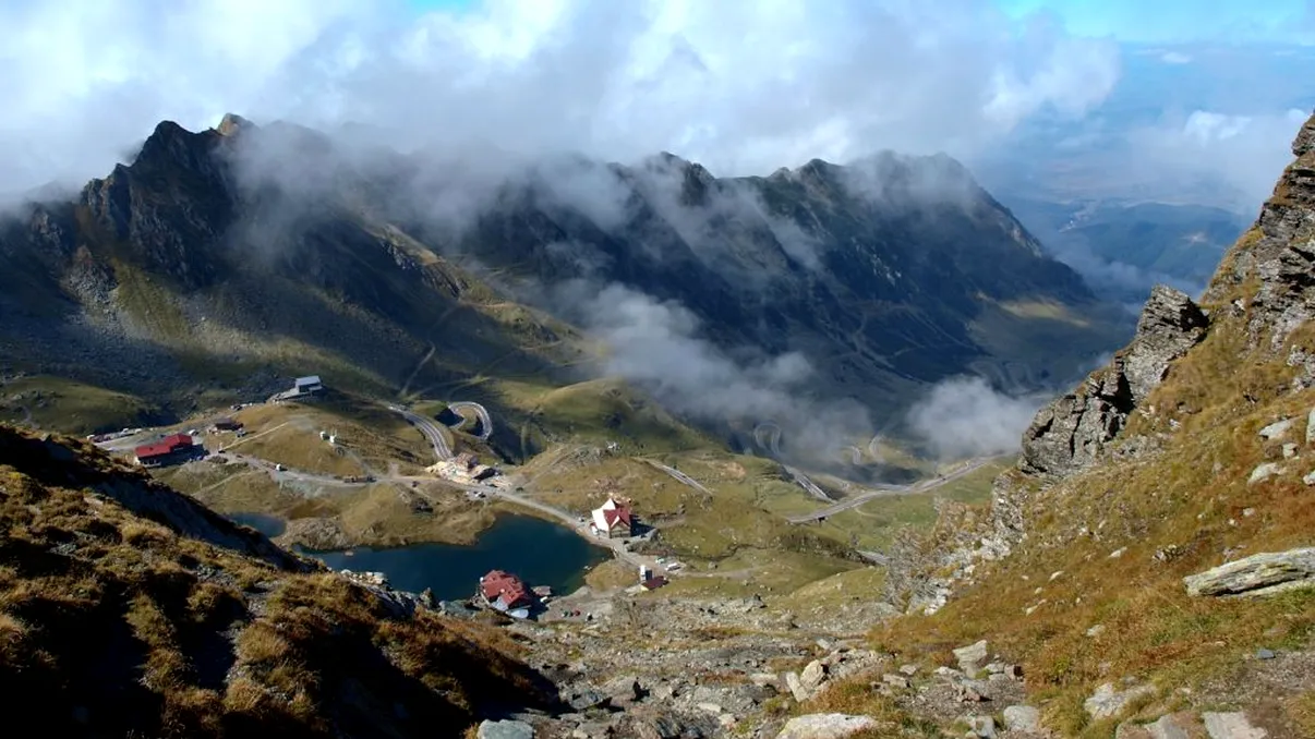 10 pensiuni de basm din România. Aici trebuie să îți faci toate vacanțele la munte