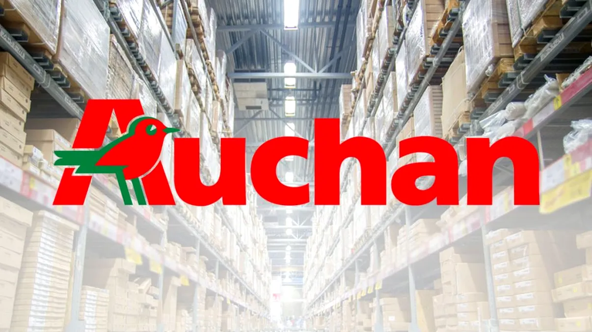 Ce salarii sunt la Auchan. Cât câștigă un lucrător, un casier, un șef de raion și un director de magazin
