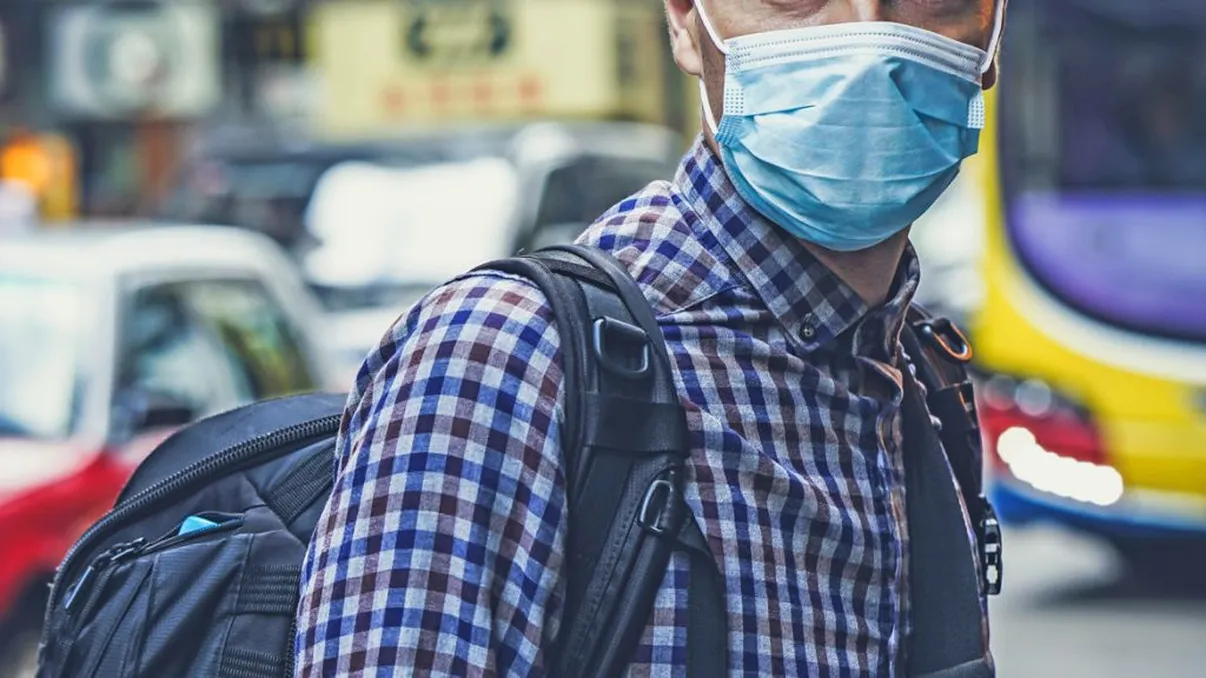 S-a declarat stare de urgență medicală. 8 mari orașe din Franța, în carantină de la 21.00 la 06.00, pentru 4 săptămâni