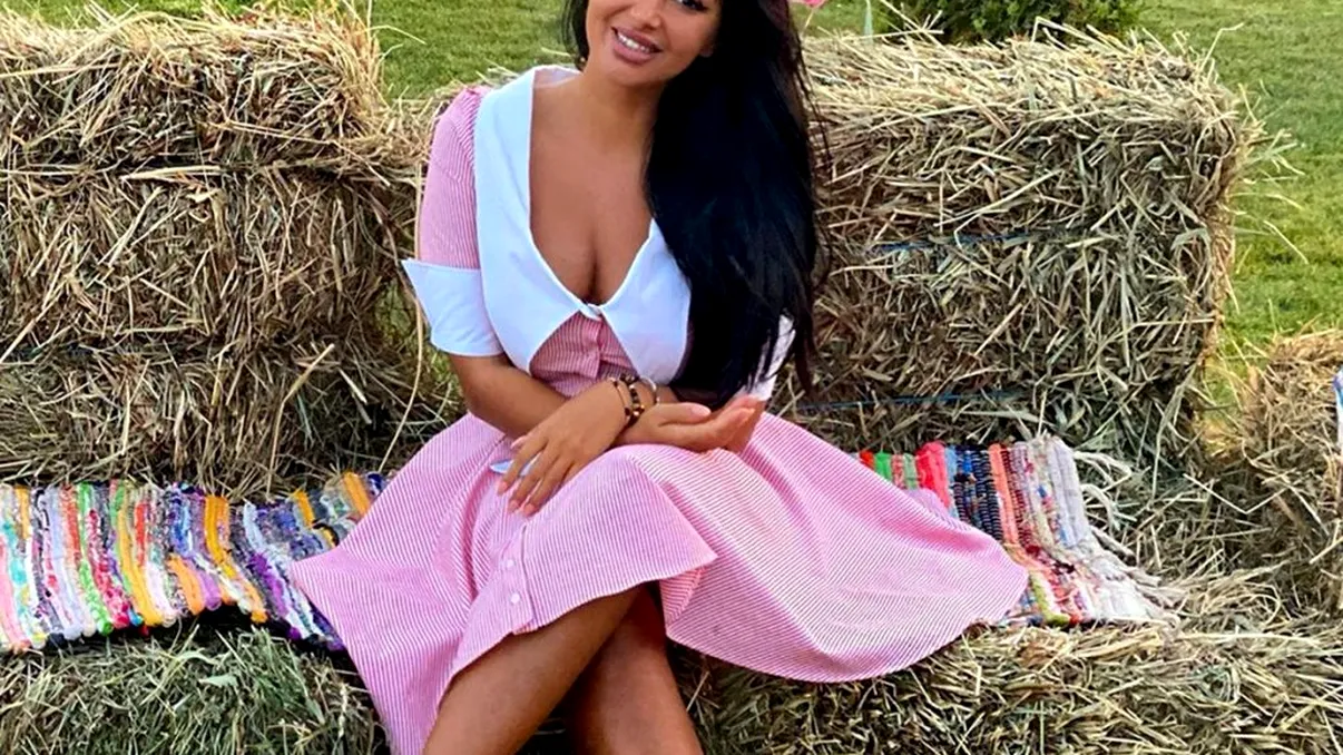 Durerea din sufletul Elenei Ionescu: “A suferit o operație pe creier, cu șanse minime de supraviețuire!”