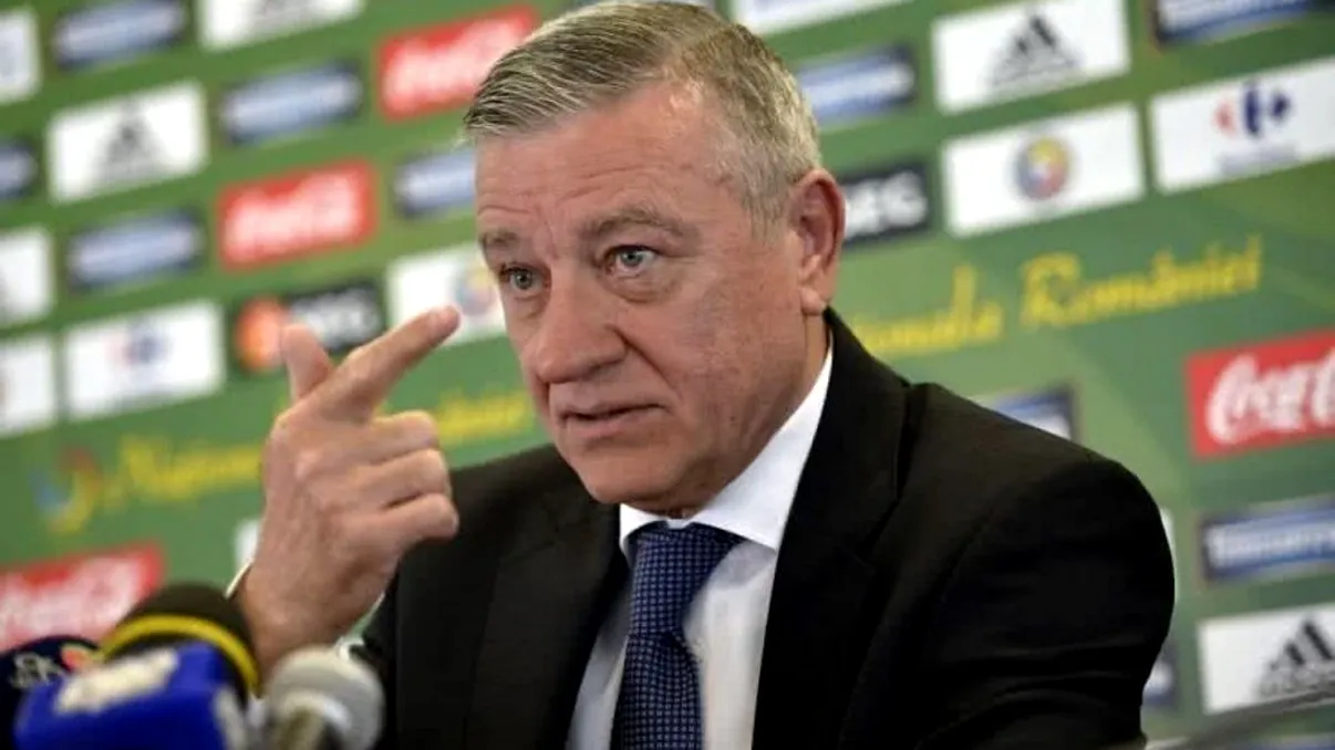 Mircea Sandu a dezvăluit cum a început Gică Hagi afacerile din România. „Eu și premierul l-am ajutat să ia hotelul Iaki. I-am dat 300.000 de euro de la UEFA pentru baza de la Ovidiu”