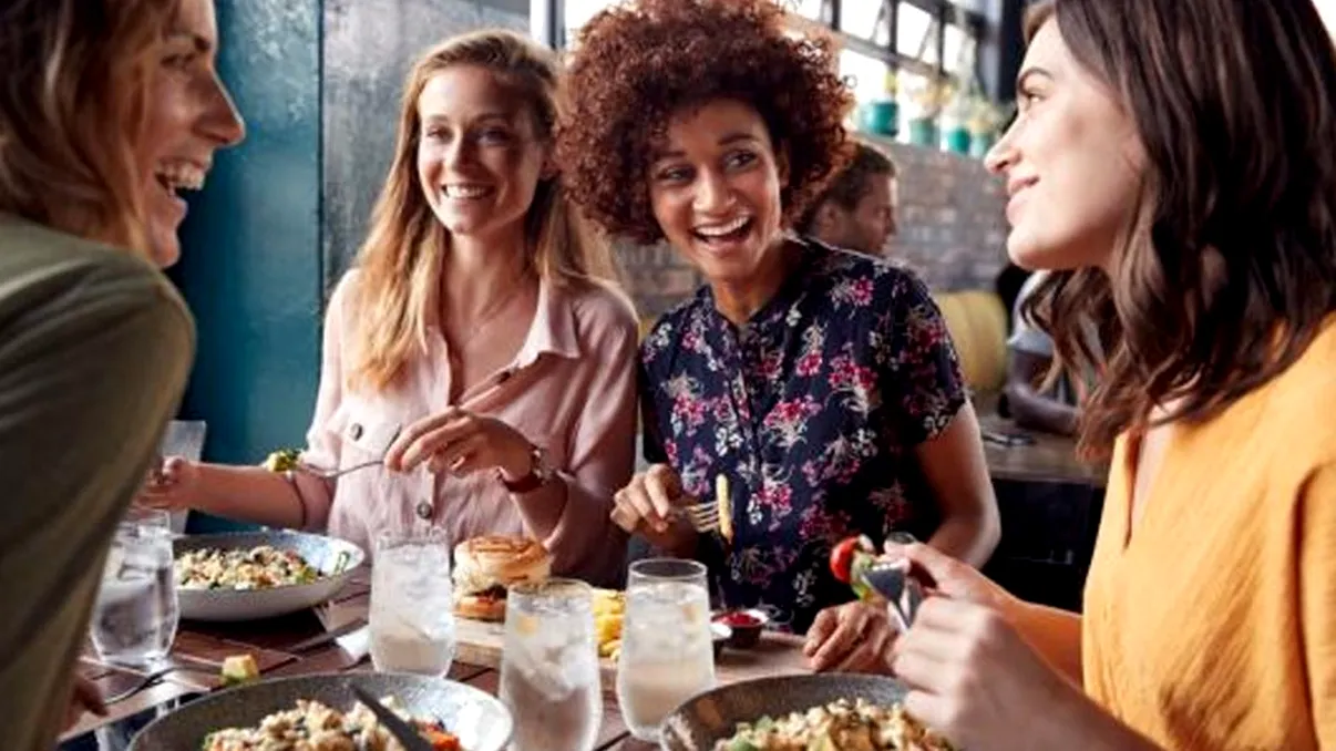 Singurul restaurant din București care încalcă restricțiile Guvernului Orban. Patronul e un afacerist cu dosare penale