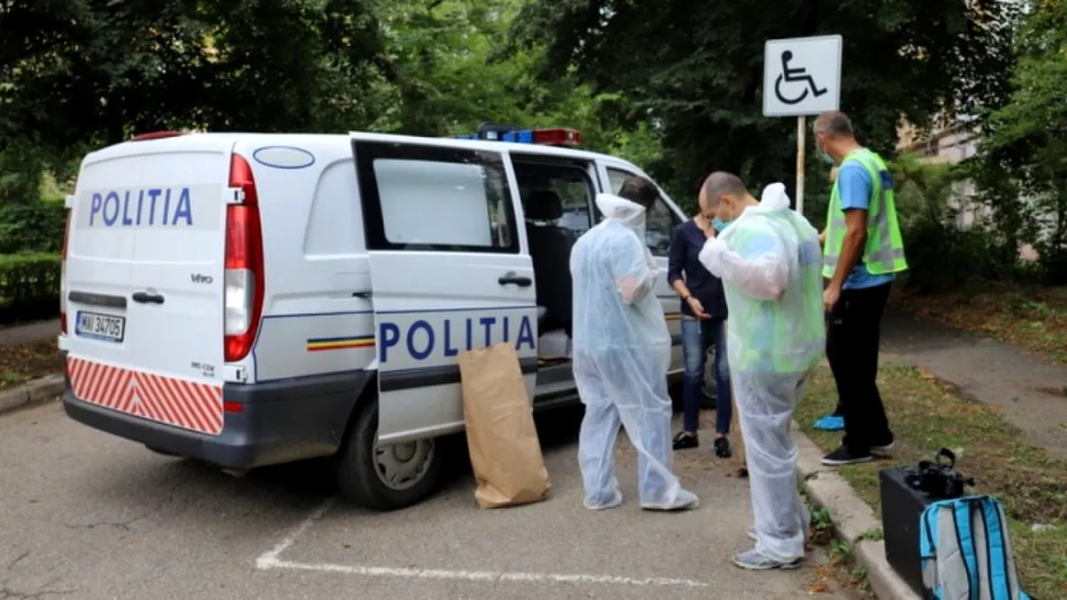 Cine ar fi victima din Ghimpați, de fapt, din geamantanul care a ars în flăcări pe DN 6