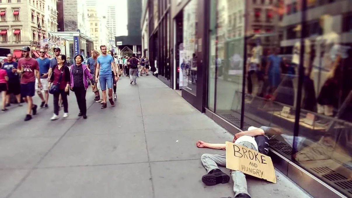 Efectul devastator al pandemiei. A început să se simtă în America, acum urmează tot globul