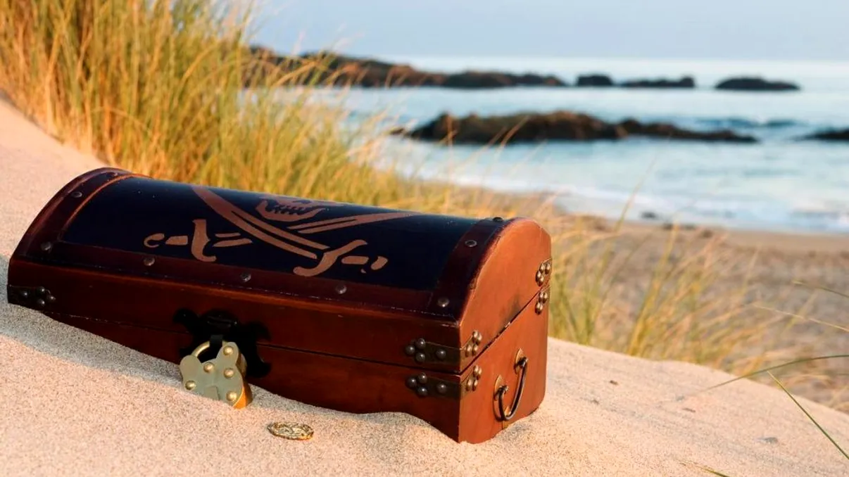 Descoperire șocantă pe plajă. Ce a scos un bărbat din nisip: „Am început să tremur, să plâng de bucurie”