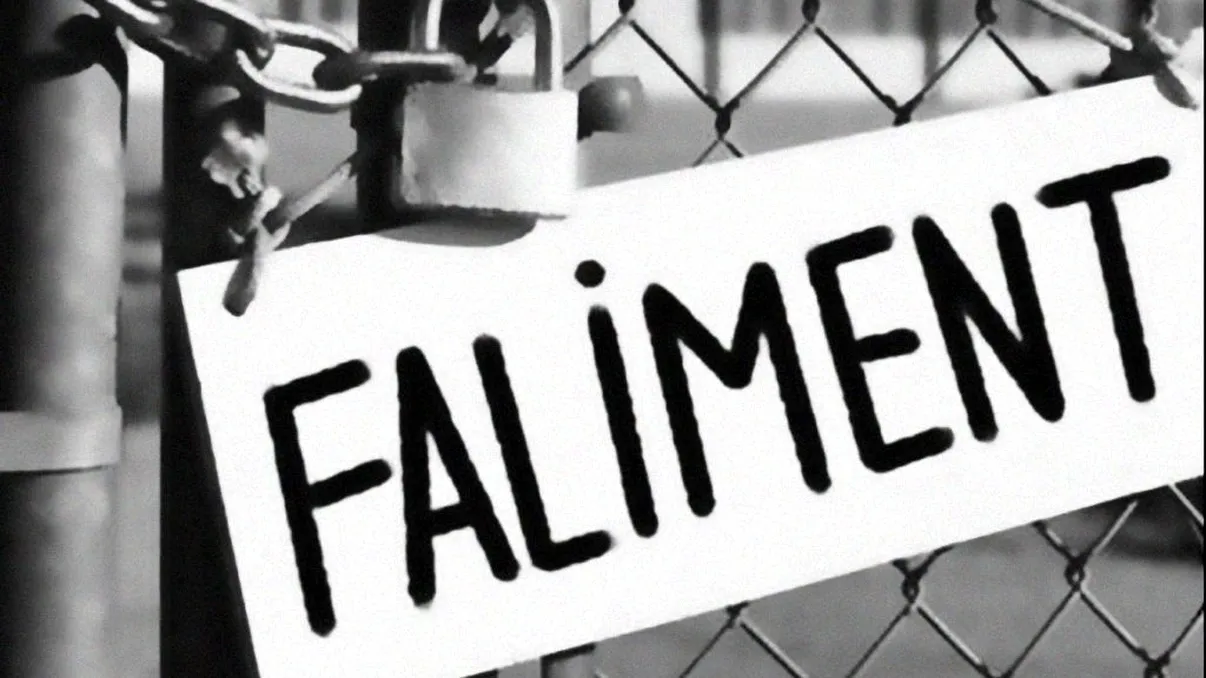 O companie gigant din România intră în faliment. Mii de angajați în pericol cu locurile de muncă