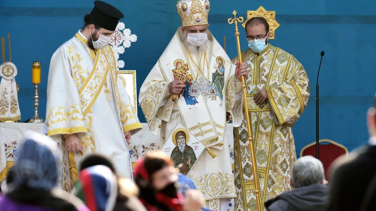 Ultima oră. Patriarhul României, anunț neașteptat despre vaccinul anti-Covid-19. Ce se va întâmpla în biserică de acum înainte