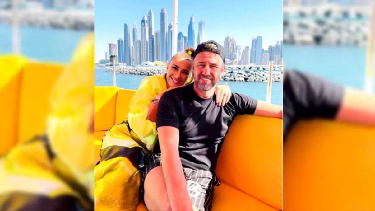Anamaria Prodan și Laurențiu Reghecampf se pregătesc de nuntă. Ce mare fotbalist vor năși