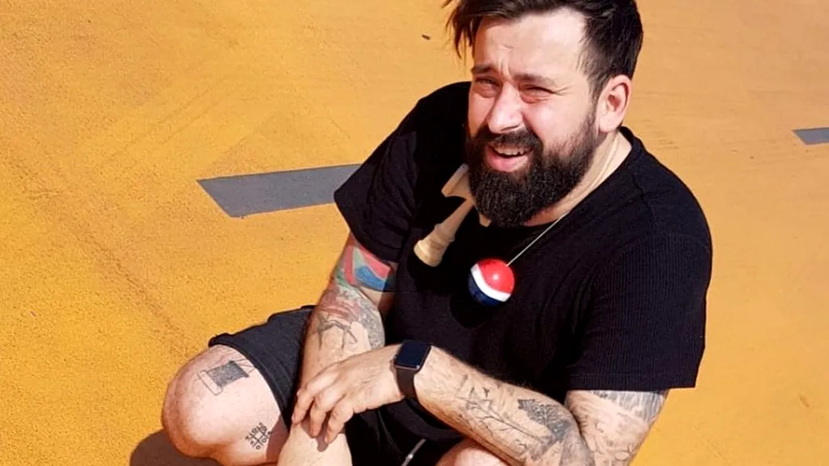 EXCLUSIV Tatăl lui Oase de la Asia Express a murit. Dramă fără margini, ce boală l-a răpus