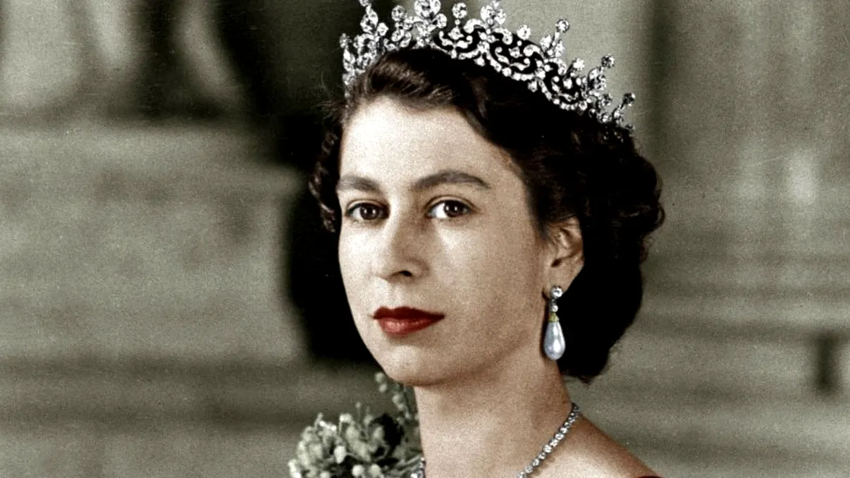 Filmul interzis de Regina Elisabeta e online. Ce secrete ireale au fost scoase la iveală VIDEO