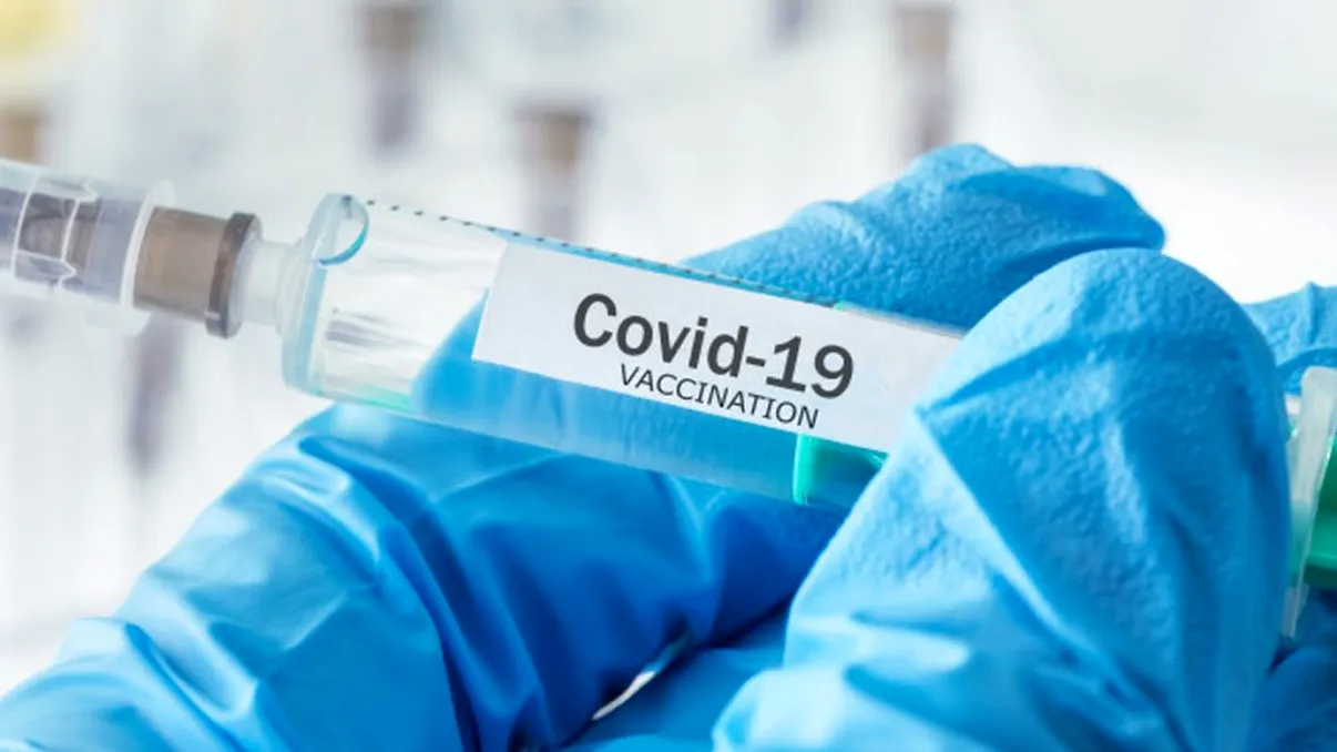 Bolnavii cronici care nu beneficiază de vaccinarea anti-covid. Cum s-a ajuns la această situație