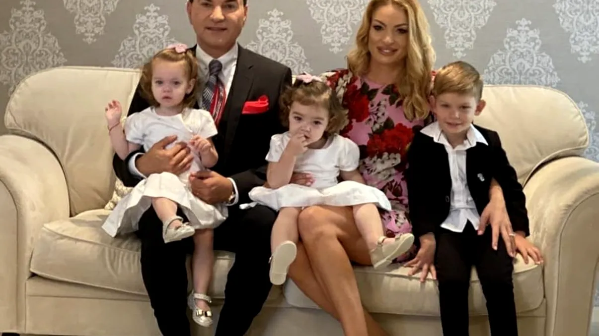 Valentina Pelinel, primele declarații despre a treia sarcină. ”Suntem foarte fericiți”