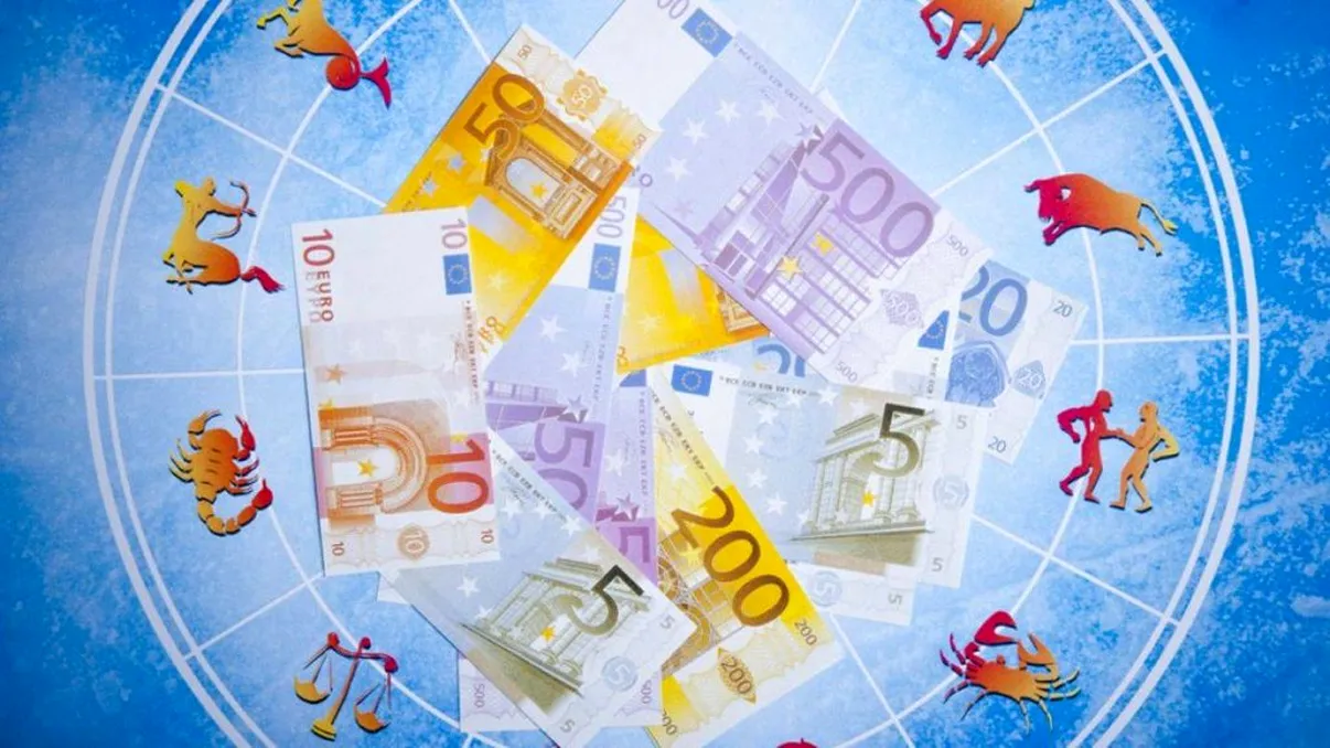 Horoscop 10 februarie 2021. Zodiile care  azi vor avea mare succes la bani