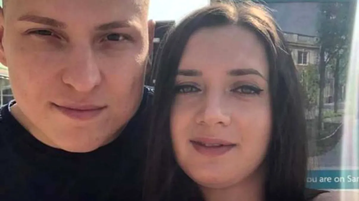 Moarte tragică pentru o tânără și iubitul ei. Carmen venise din străinătate pentru a-și înmormânta tatăl, dar a sfârșit la fel ca și el