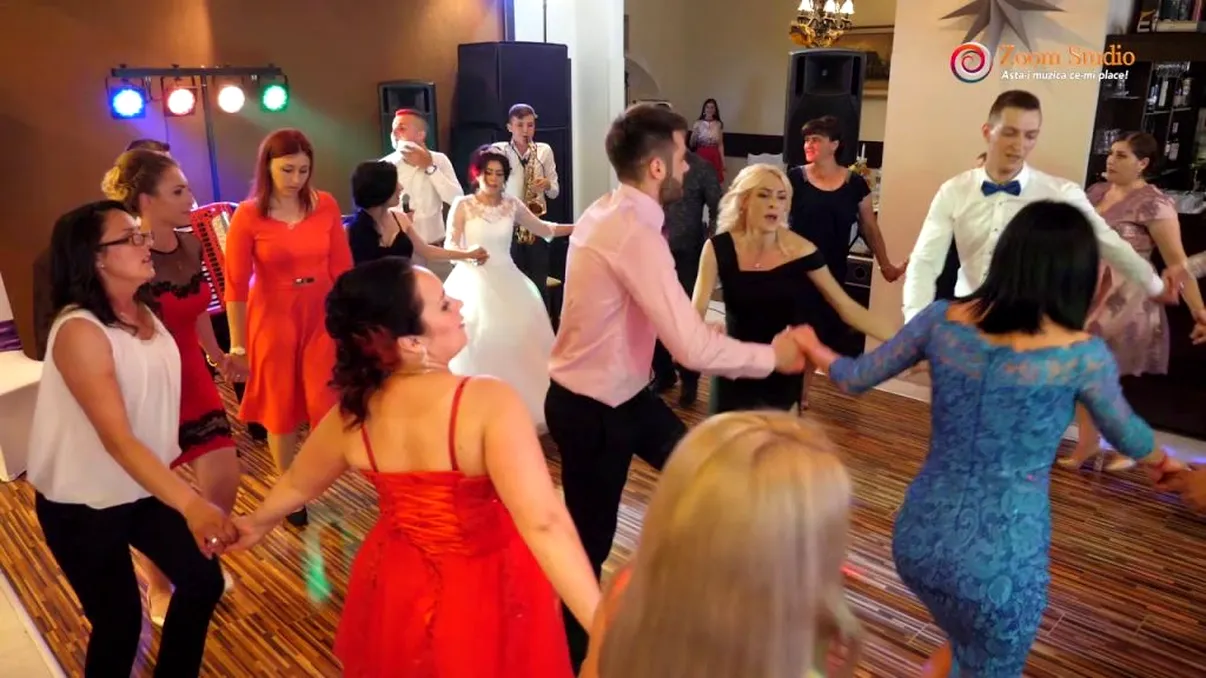 O cântăreață din România dă lovitura. Va fi prezentă la mai multe evenimente decât Delia sau Smiley (exclusiv)