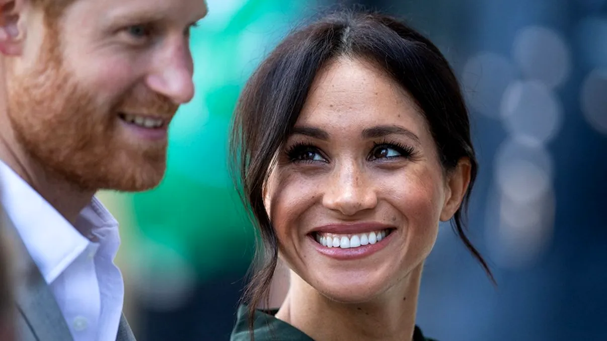 Meghan Markle e însărcinată! Prima poză cu burtica ei, imaginea e de o puritate rară