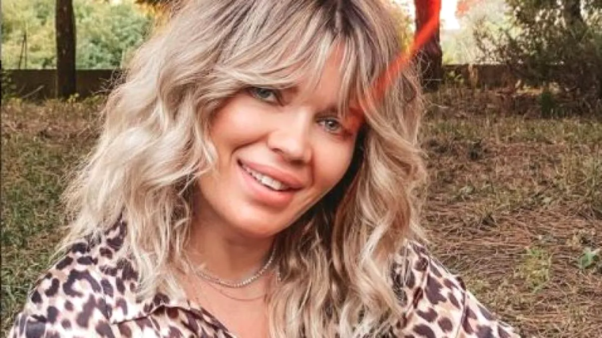 Ce a postat Gina Pistol după ce a născut. Fanii, emoționați până la lacrimi