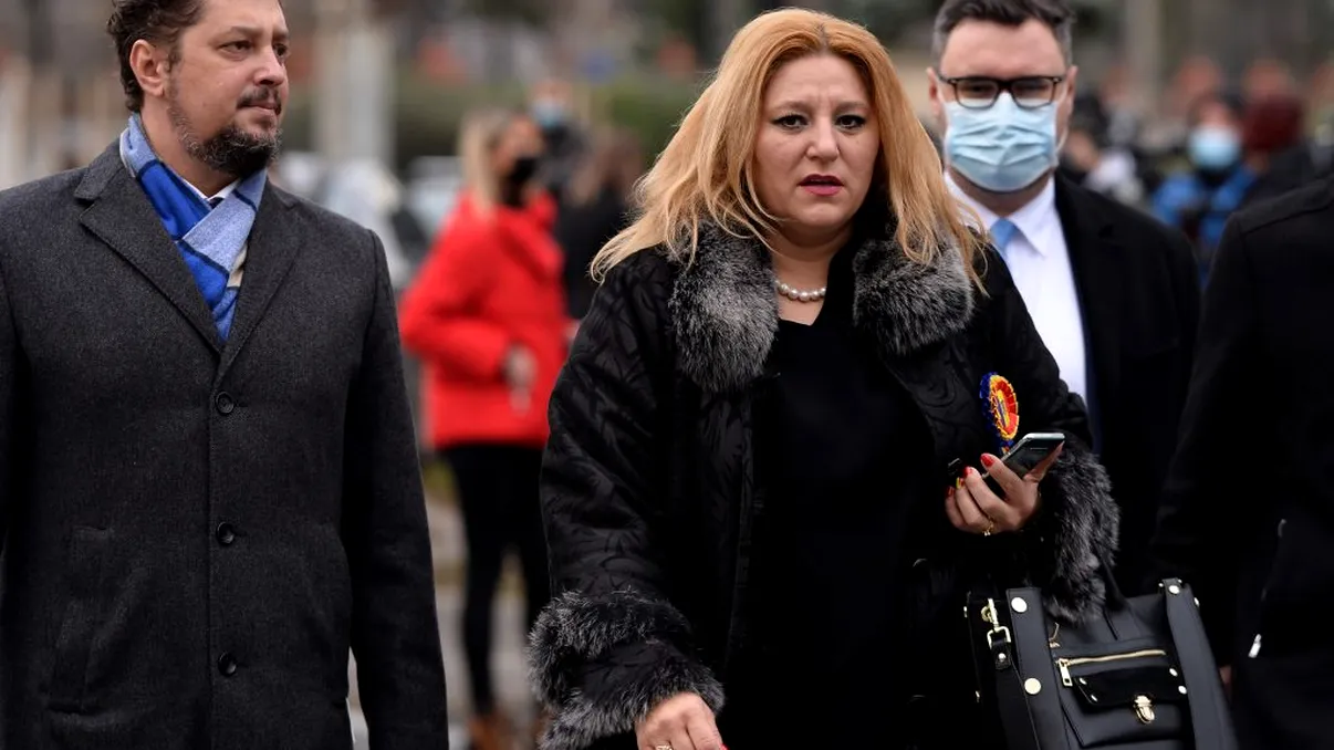 Diana Șoșoacă a luat decizia de ultimă oră. Ce se întâmplă cu înscrierea în PSD
