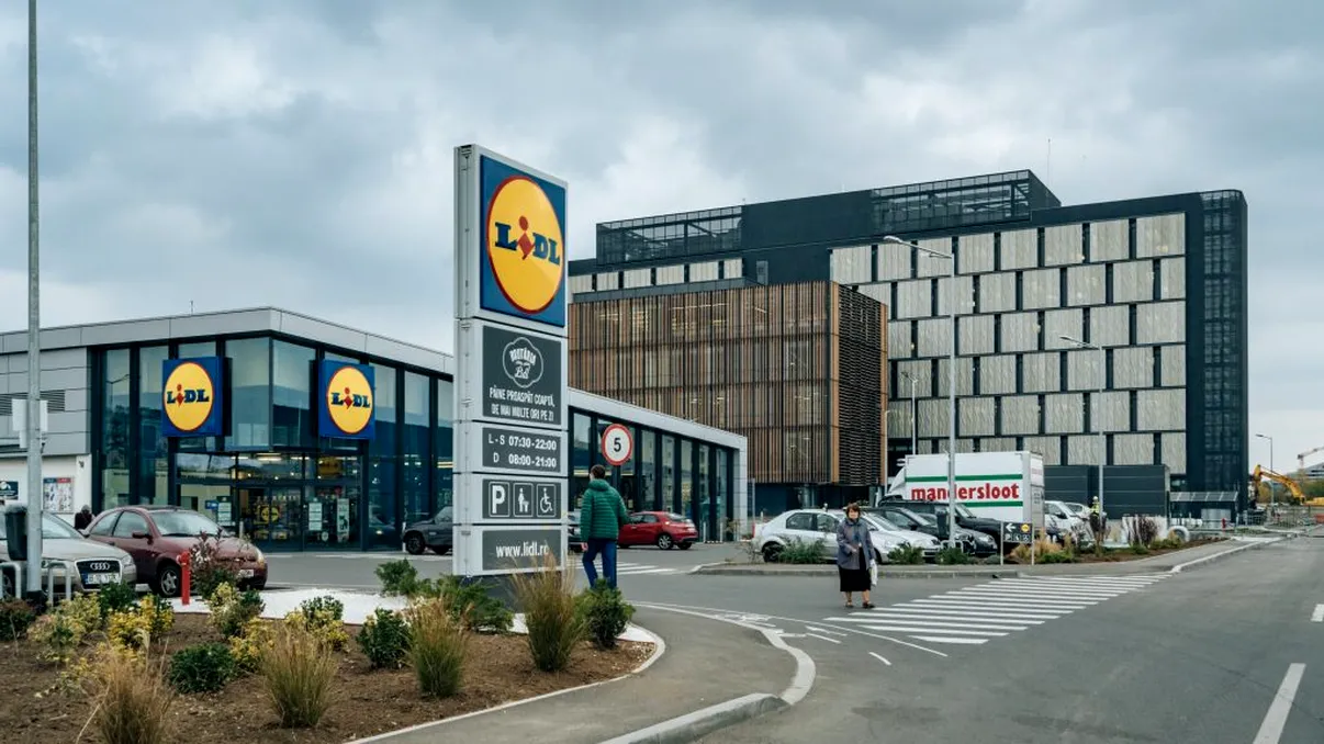 Lidl pregătește lovitura pentru eMag. Ce plănuiește să facă retailerul neamț în România