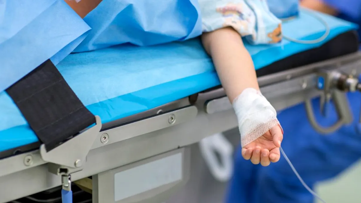 Noi simptome Covid-19, identificate la copii. Care sunt pericolele semnalate de specialiști