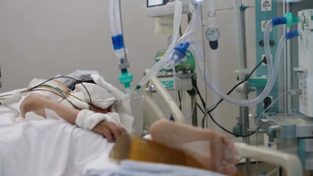 Pacient de 32 de ani cu Covid-19, în stare foarte gravă după ce a refuzat oxigenul. Cum și-a explicat alegerea