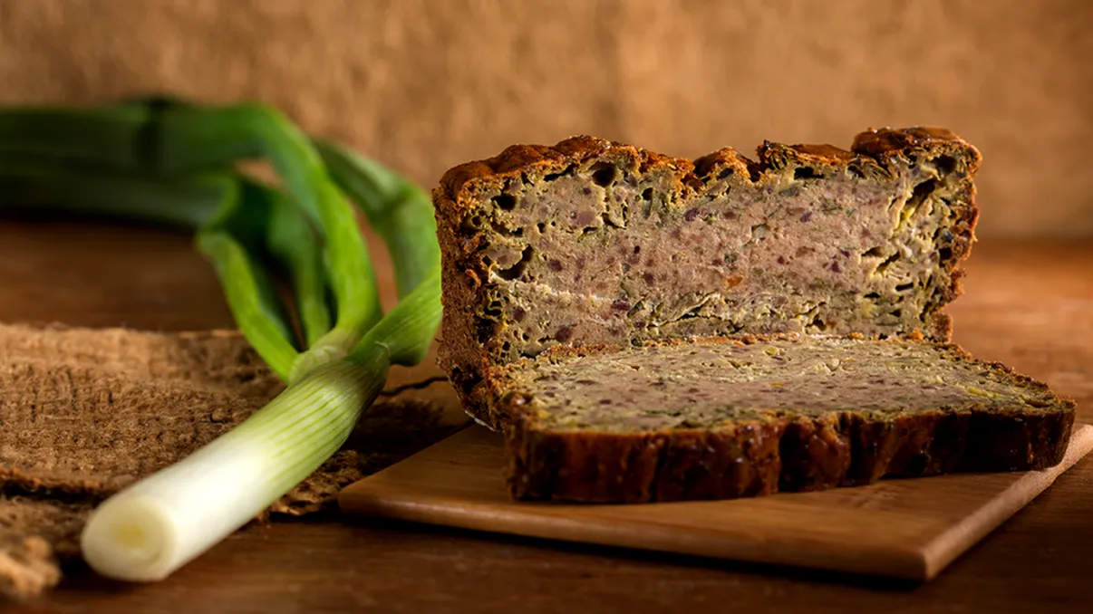 Cum faci drob de pui, de fapt. Ingredientul secret care îi dă un gust genial VIDEO