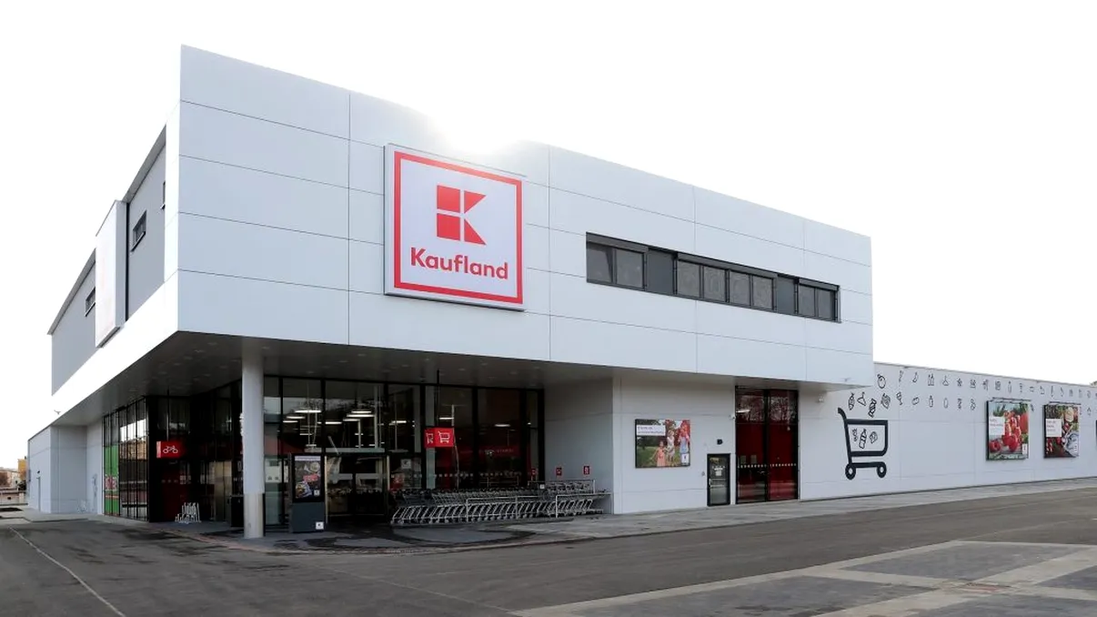 Ce salarii uriașe dă Kaufland România tinerilor. Toată lumea se va îngrămădi să meargă acolo