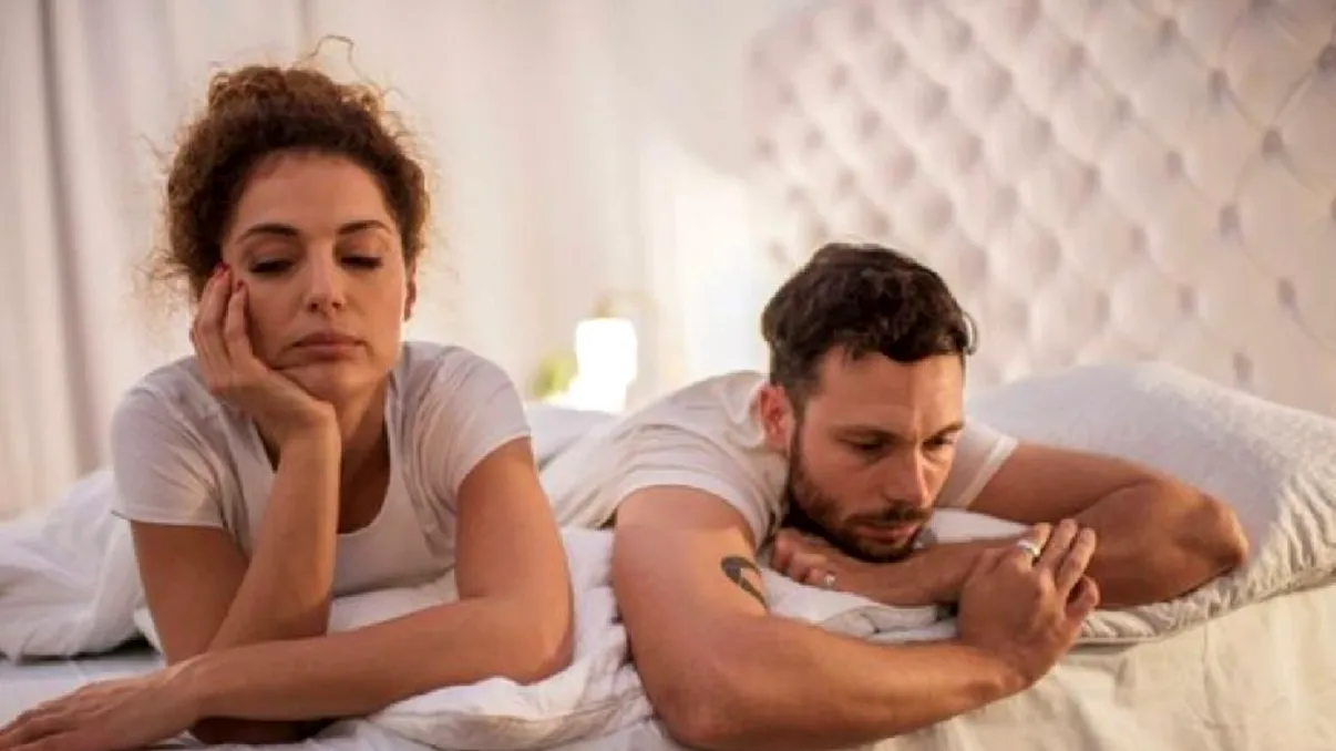 Semnele clare că partenerul tău te înșală, de fapt. La ce trebuie să acorzi atenție