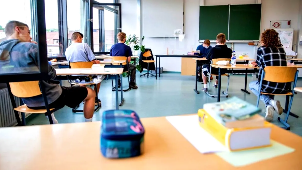 BAC 2021. La ce oră trebuie să ajungă elevii în clasă la proba la alegere a profilului și a specializării