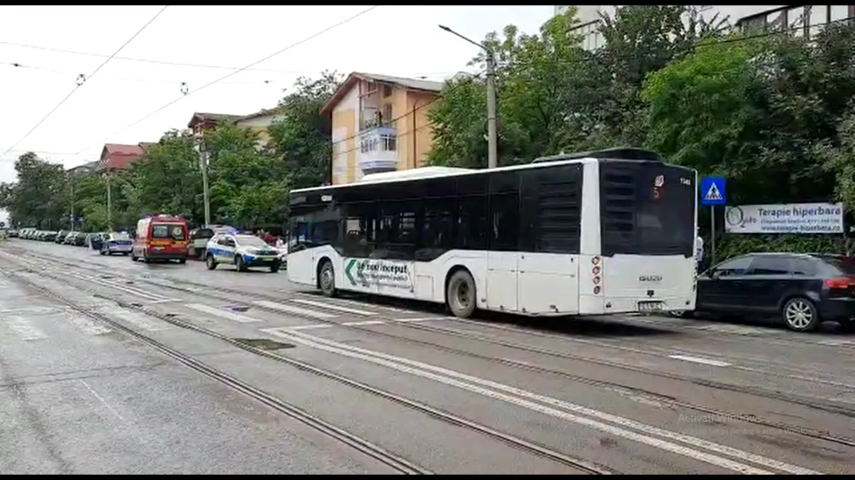 Fată de 15 ani, lovită de autobuz în Iași. Ipostaza ireală în care a fost surprins șoferul