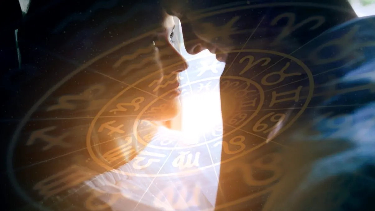 Horoscop 1-10 iunie. Ce zodii vor avea un ghinion uriaș, în timp ce altele se căsătoresc