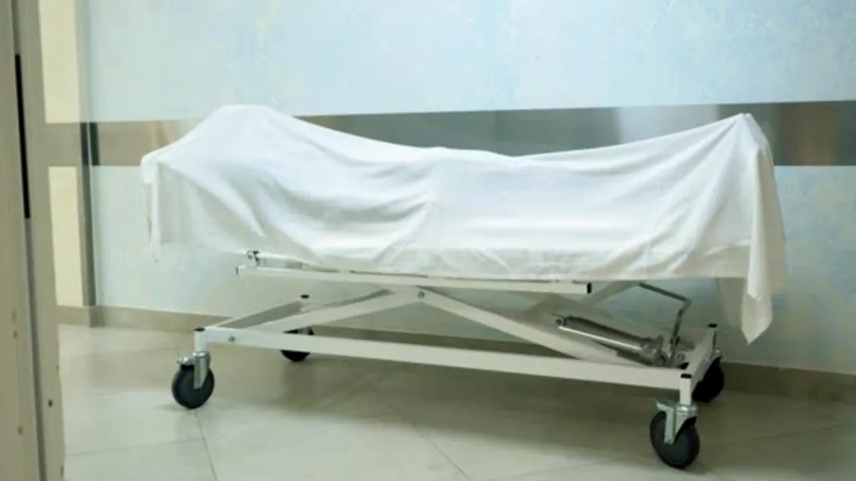 Caz șocant în Hunedoara. Tânăr de 21 de ani, mort la șase zile după vaccinarea cu Pfizer. Ce spun medicii