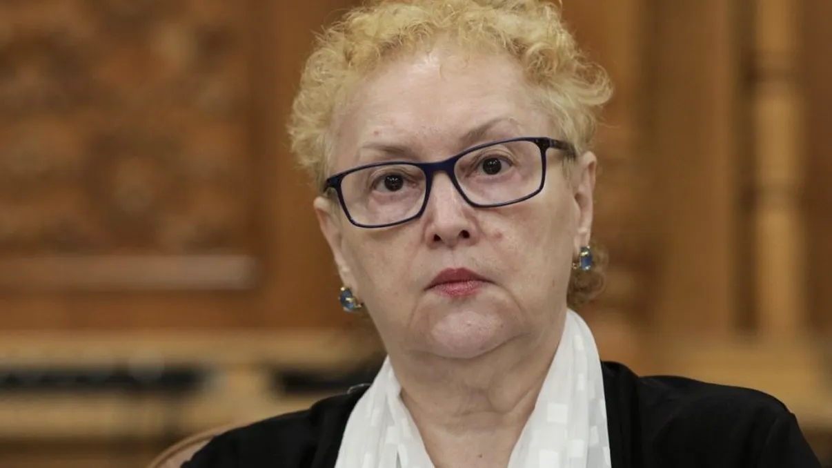 Renate Weber a dat în judecată Parlamentul. Ce nemulțumiri are fostul Avocat al Poporului