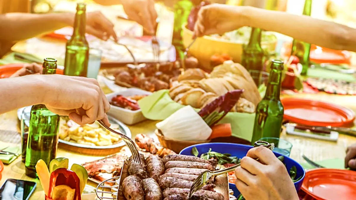 Oamenii care vor primi carne gratuit, timp de 1 an. Ce condiție au impus pentru asta americanilor