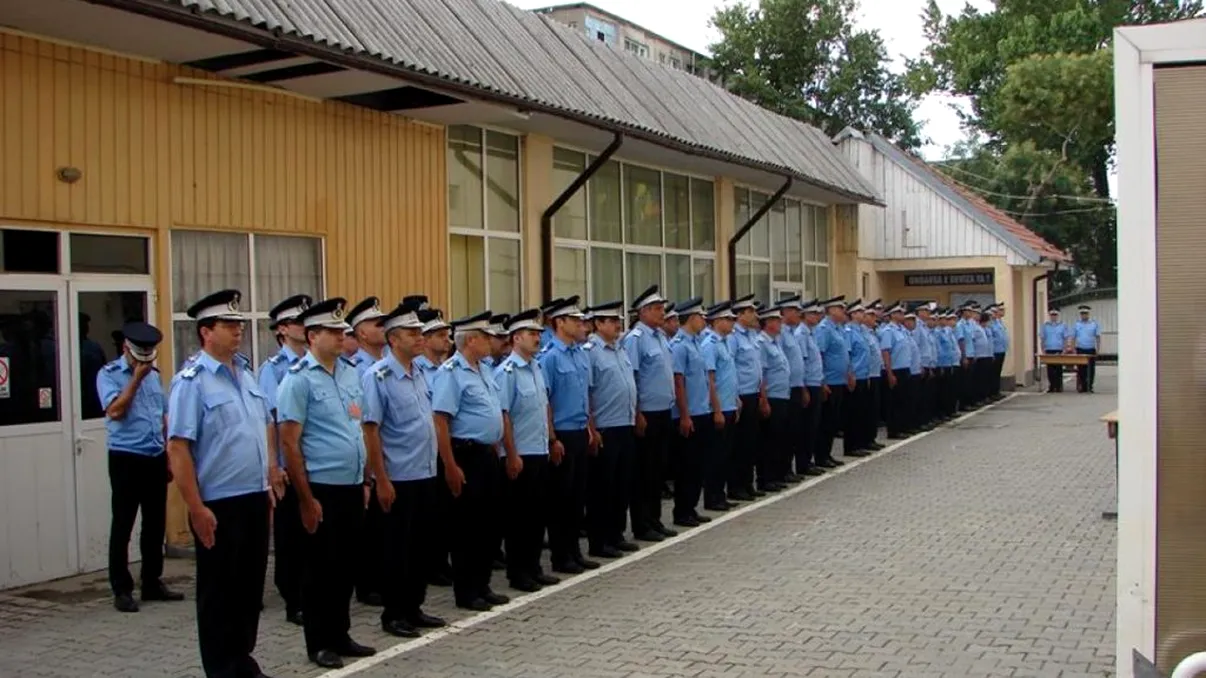 Jandarmeria Ialomiţa caută noi candidaţi pentru examenul de admitere organizat la Academia de Poliţie “Alexandru Ioan Cuza” din Bucureşti