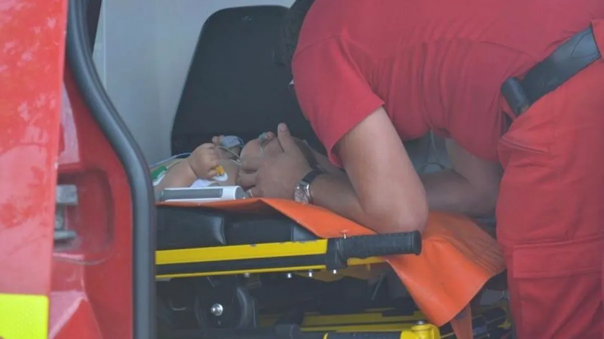 Copilaș de un an, mort după ce s-a înecat cu o bomboană. Cum s-a răzbunat familia pe medici după ce au declarat decesul